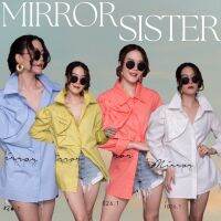 ?ป้าย Mirrorsister​ 21026.1 เสื้อเชิ้ตคอปกทรงเก๋ จับแต่งโบว์ใหญ่ที่ไหล่ข้างขวา