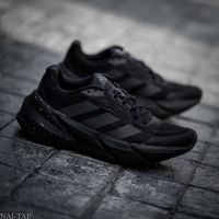 ADIDAS ADISTAR 1 M