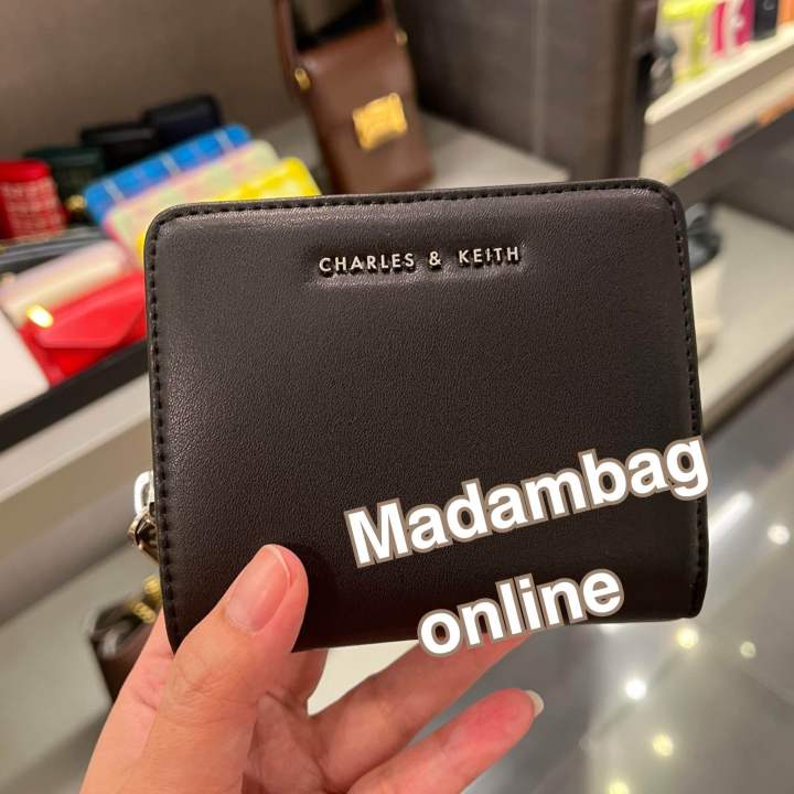 charles-amp-keith-mini-wallet-กระเป๋าสตางค์-แท้จากช็อป