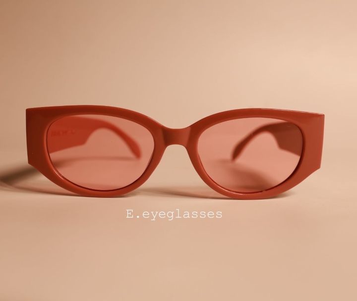 แว่นตาสายแฟชั่นใหม่ล่าสุด-mcqueen-09