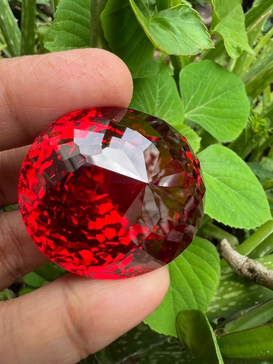 Orange cz 450 carats 1 pieces เพชรรัสเซีย พลอย 450 กะรัต 1 เม็ด ตัดสำเร็จ เนื้อแข็ง CUBIC ZIRCONIA RUBY RED ORANGE COLOR(ความยาว xความกว้าง) 40x40 มิล