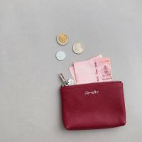 VITTcustomSTUDIO Zipper Pouch Personalized Saffiano Genuine Leather - กระเป๋าสตางค์ ใส่เหรียญ รุ่นซิป หนังวัวแท้ พิมพ์ลาย saffiano สแตมป์ชื่อ