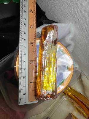 Cz yellow 90x20mm 190 gram YELLOW พลอย ก้อน เพชรรัสเซีย เนื้อแข็ง ROUGH เจียก่อนได้ทุกชนิด 190 กรัม Gram(ความยาวและ ความกว้าง 90X20 มิล