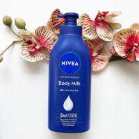 550 ml. ปรับขนาด วันผลิต 07/23 นีเวีย บอดี้ มิลค์ Nivea Intensive Moisture Body Milk สีน้ำเงิน