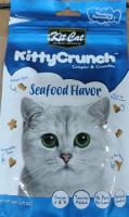 ขนมแมวเม็ด ยี่ห้อKit Cat KittyCrunch Seafood Flavor สูตรแมวโต รสซีฟู้ด ขนาด60กรัม (1ซอง)