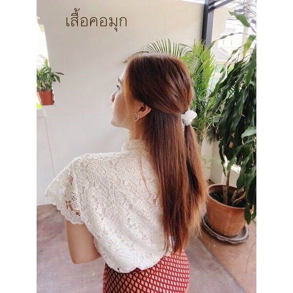 เสื้อลูกไม้คอจีน-มีซับใน-แถมเข็มกลัดมุก