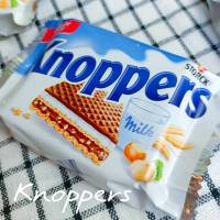 ขนมนำเข้า ✨Knoppers เวเฟอร์เคลือบช็อกโกแลตสอดไส้ครีมนม และ นูกัตผสมเฮเซลนัท