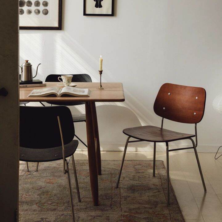 Friday Chair Bauhaus Dining Table and Chair Celebrity Ins