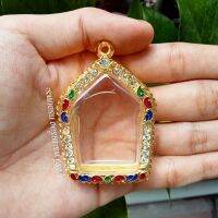 กรอบพระทอง ขุนแผน (คละสี) [ กว้าง3.2*สูง4.3cm(ขนาดจอกระจก) ]