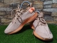 ❗Sale❗รองเท้ามือสอง yeezy 350 V2 Clay