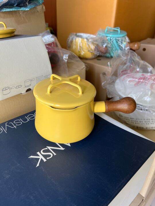 Dansk Kobenstyle 1 Qt. Saucepan หม้อเคลือบอินาเมลขนาดเล็ก ด้ามไม้สัก