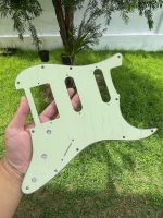 3Ply Strat Guitar HSS Pickguard SSH 11Holes Scratch Plateพี่