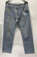 กางเกงยีนส์(มือสองแท้?%) Levis 501 เอวป้าย 36” เอววัดจริง 36” MADE IN  POLAND (รหัสP29)ยาวทั้งตัว 43” ยาวจากเป้าถึงปลายขา 30.5” ปลายขากว้าง 8.5” ***สนใจสอ