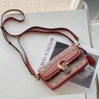 กระเป๋าสะพายโคช  studio CE761 banquette crossbody✅?(Outlet)