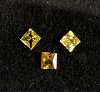 Yellow sapphire 0.78cts, 3.5 mm, square shape, 3 pcs, 100% natural gemstone.   แซฟไฟร์สีเหลือง 0.78cts 3.5 มม. สี่เหลี่ยมจัตุรัส จำนวน 3 ชิ้น พลอยธรรมชาติ 100%