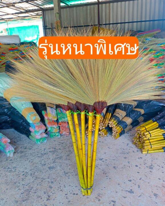 ไม้กวาดด้ามไม้-6-เสา-รุ่นหนาพิเศษ-ถักแน่น-ทาเรนโค้ท-ด้ามยาว-70-ซม