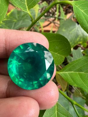 พลอย columbia โคลัมเบีย Green Doublet Emerald มรกต very fine lab made oval shape 26x26 มม mm..55 กะรัต 1เม็ด carats (พลอยสั่งเคราะเนื้อแข็ง)