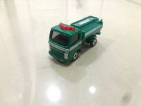 โมเดลรถเหล็ก Tomica Isuzu ELF รถขนน้ำ