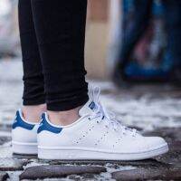 รองเท้าผ้าใบ  Adidas_stan smith  มีบริการเก็บเงินปลายทาง  มีการรับประกันสินค้า