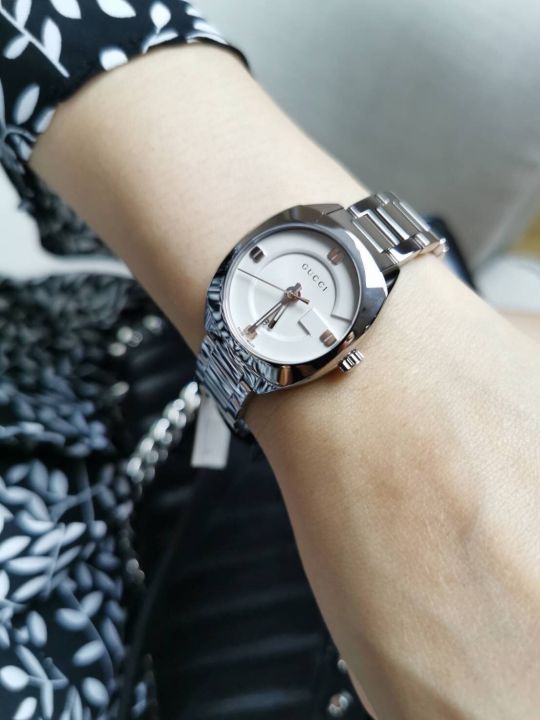 นาฬิกาข้อมือ-gucci-watch-gg2570-ตัวเรือนเงิน-หน้าปัดขาว-ขนาด-29mm-มีใบรับประกัน-1ปี