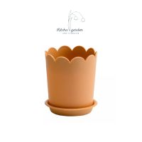 KitchaGarden กระถางต้นไม้ Petal shaped round flower pot กระถาง กระถางพลาสติก กระถางเจาะรู กระถางแต่งบ้าน กระถางแต่งห้อง