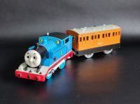 (รหัส T81) Tomy Plarail รถไฟโทมัส สีฟ้า Thomas #1 พ่วงเสียง (มือสอง)