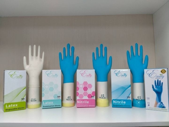 ถุงมือ-nitrile-ไม่มีแป้ง-emily-gloves-เกรดการแพทย์