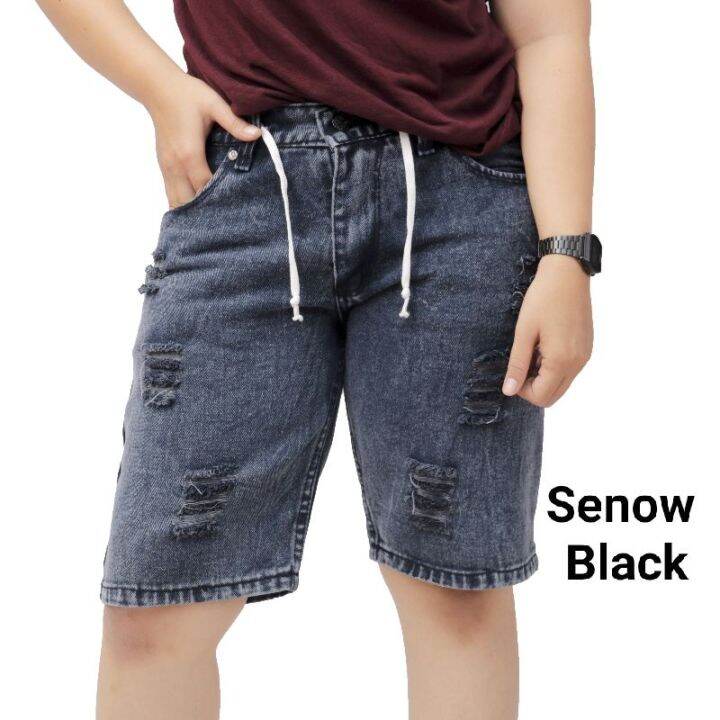 pria mode jalanan celana pendek jeans denim robek robek celana pendek