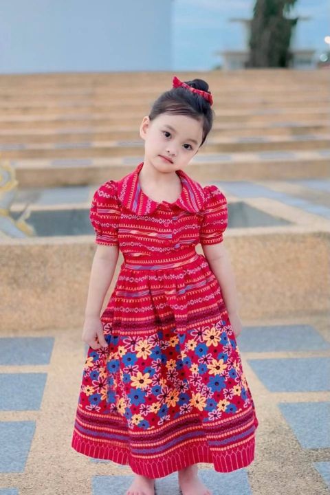 ชุดไทยเด็ก-ชุดไทยเด็กผู้หญิง-ชุดไทยประยุกต์เด็ก-ชุดไทยเด็กสีแดง-ชุดไทยเด็กสีม่วง-ชุดไทยเด็กสีชมพู-ชุดไทยใส่ทำบุญ-งานบุญ