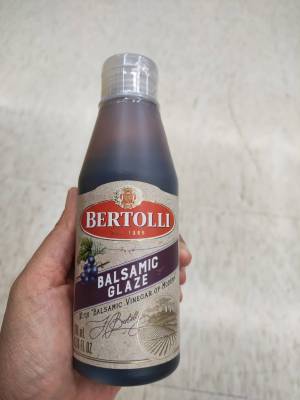 Bertolli  Balsamic Glaze   ซอสบาลสามิกสำหรับราดหน้าเพื่อเพิ่มรสชาติอาหาร เบอร์ทอลลี่ 200  ml