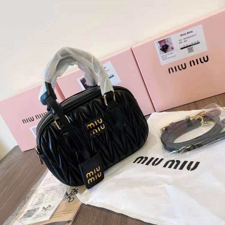 กระเป๋าสะพาย-miu-miu