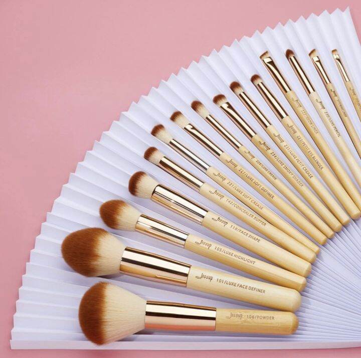 jessup-bamboo-brush-set-142-15pcs-เซ็ตแปรงด้ามไม้ไผ่-15-ชิ้น