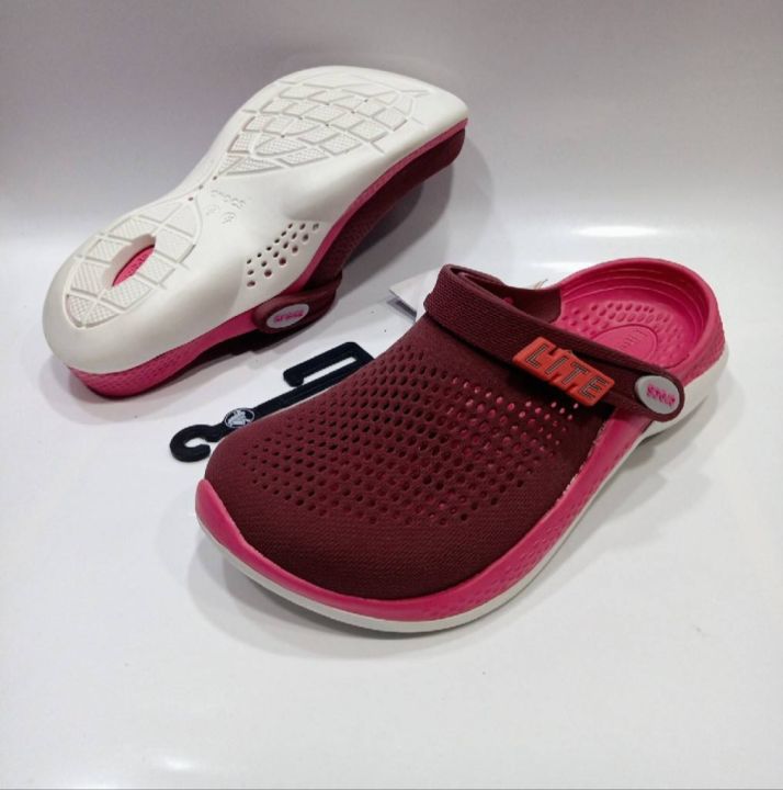 crocs-literide-clog-รองเท้าคร็อคส์รุ่นฮิตได้ทั้งชายหญิงรองเท้าแตะ-crocs-ผลิตจากยางอย่างดีนิ่มเบาไม่ลื่นใส่สะอาดเท้า