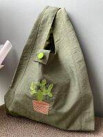 กระเป๋าผ้าใบเล็ก ผ้าแบบ kipling มีซับใน กระบองเพชร cactus ลายปัก ขนาด28*42 embroidery reusable shopping bag