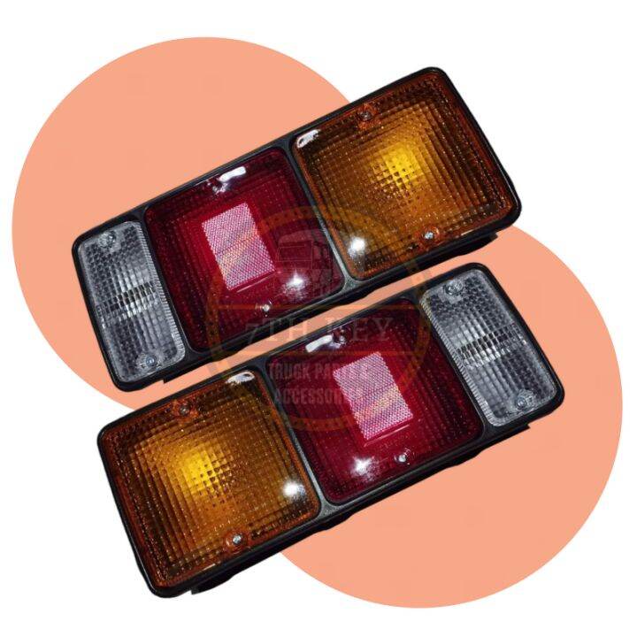 TAIL LIGHT ASSEMBY *bulb type* for MITSUBISHI CANTER (bulb not included ...