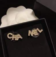 ต่างหู chanel font stud ติดหู เกรดออริ ใส่สลับแท้