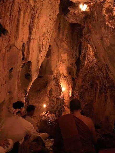 สุดยอดน้ำมันเหล็กไหล-แห่งถ้ำพุทธสถานภูดานไห-สกัดจากธาตุวิเศษ