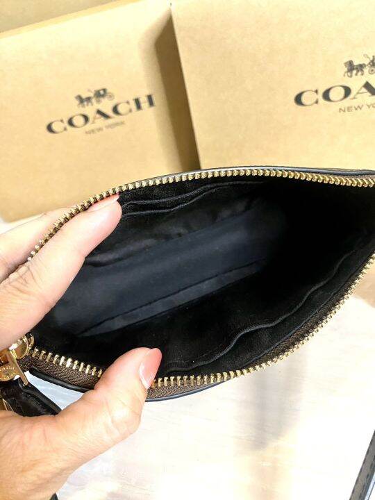 กระเป๋า-coach-outlet-แท้-รุ่น-c3308-nolita-19-in-signature-canvas-สีนำ้ตาลเข้ม