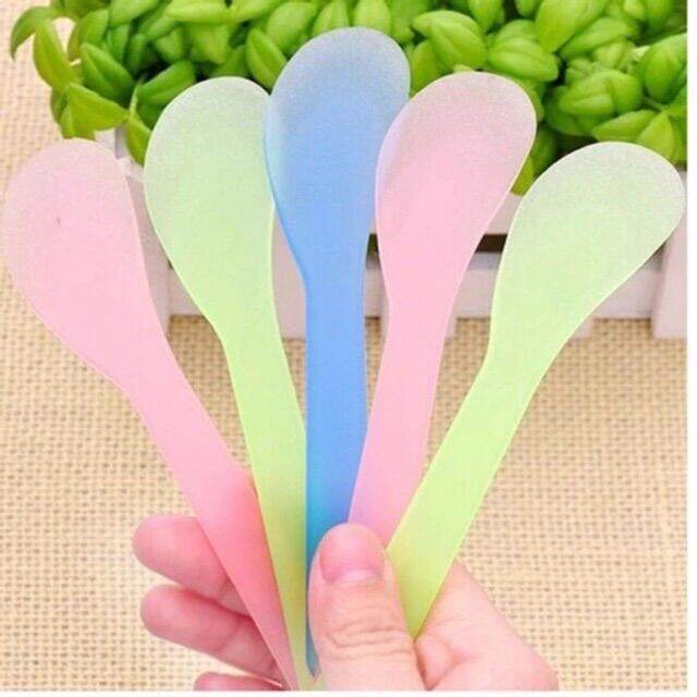 Thìa nhựa pha mặt nạ,quét mặt nạ dùng trong spa | Lazada.vn