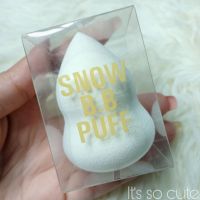 ฟองน้ำเกลี่ยบีบี หรือรองพื้น รูปหิมะ แบบอย่างดี Dr.G Snow BB Puff เกลี่ยง่าย เรียบเนียน ไม่กินเนื้อรองพื้น