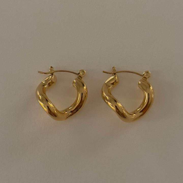 chic-appeal-sculpture-hoop-earring-size-2cm