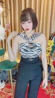 เสื้อโซว์ไหล่ดีเทลเก๋ ใส่ได้หลายแบบ ออกแนวเซ็กซี่หวานๆ