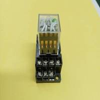 รีเลย์ MY4N  12VDC  5A(14ขา) พร้อมซ็อกเก็ต ราคาชุดละ 90บาท Relay My4n  12 vdc พร้อม Socket สินค้าพร้อมส่ง