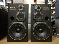 ้่่ลำโพง​Kenwood รุ่น S-V33E made in​ Japan​จากตู้ยี่ปุ่นมือ2 สุง/กว้าง/ยาว/54.5/29.5/23/cm.
ดอก7นิ้ว เสียงครบ​สมบูรณ์​ เบสลอยนุ่มลึกฟังสบาย
กลางเเหลมชัดละเอียด เป็นมือ2ที่สวยมาก ร่องรอยเเทบไม่มี หน้ากากมีรุ้เล็ก1ข่างตามภาพ
?ส่งของ​ตรง​ปก​ตาม​ภาพ​และ​คลิ