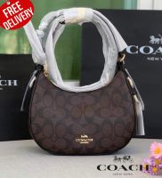 กระเป๋าสะพาย COACH KLEO HOBO IN SIGNATURE CANVAS