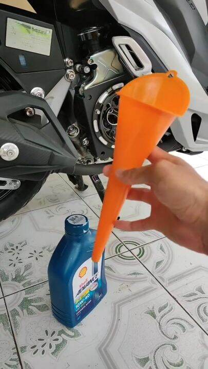 Corong Oli Minyak Air Bensin Radiator Plastik Mulut Panjang Serbaguna ...