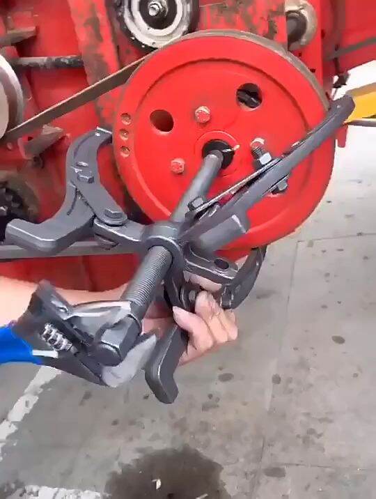 3Jaw Gear Puller 4/6 inch Pulley Puller Gear Removal Tool for Slide