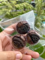 บราวนี่โอริโอ้[ Oreo Brownie ] 1 ซองบรรจุ 3 ชิ้น บราวนี่หนึบ บราวนี่ชิววี่ สูตรโฮมเมด เนื้อ Chewy เนื้อหนึบอร่อยพอดีคำ