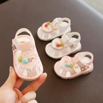 Baby sandals with hot sale light and sound