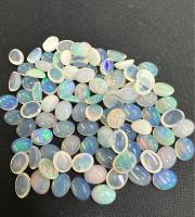 โอปอล 9x7mm รูปไข่ พลอยแท้ 100% Opal 9x7mm oval shape 100% natural gemstone